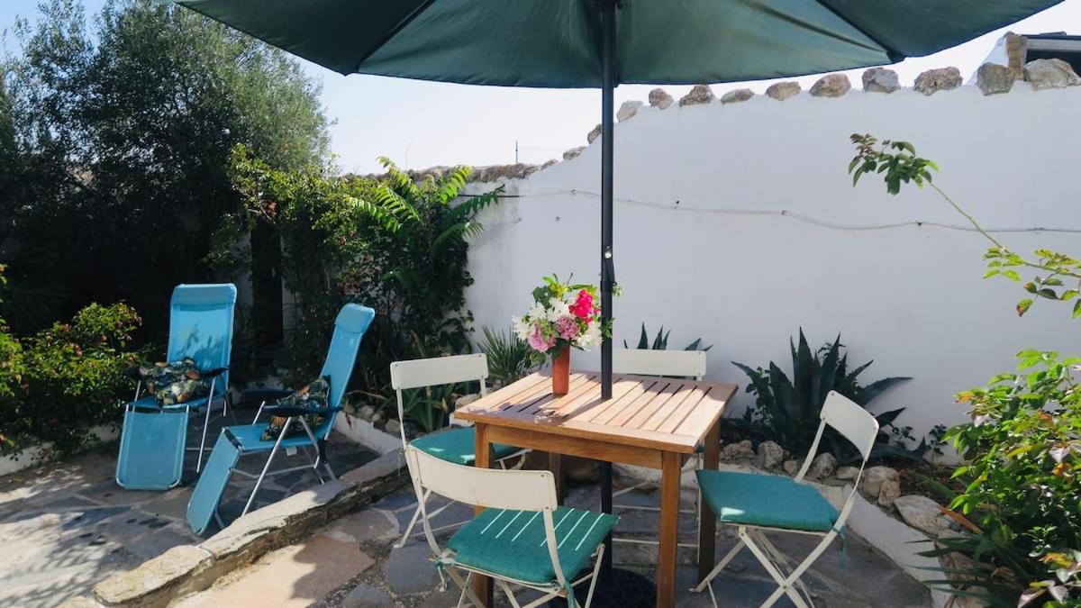 Cortijo Paraiso Charcon Higuera Kültér fotó